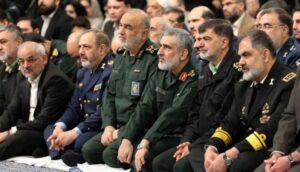 حرب الظل تتطور: إسرائيل تستخدم تقنيات تتبع الهواتف المحمولة لاغتيال قادة وعلماء إيران