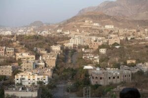 انفجار يهز تعز.. صاروخ حوثي “إيراني” ينفجر قبل وصوله إسرائيل